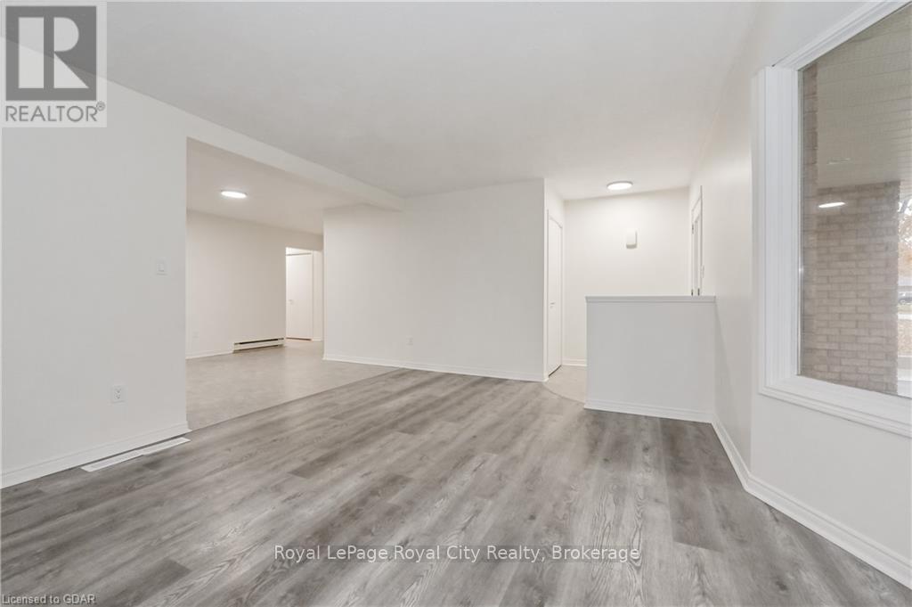 360 Birmingham Street E, Wellington North (Mount Forest), Ontario  N0G 2L2 - Photo 8 - X11879686