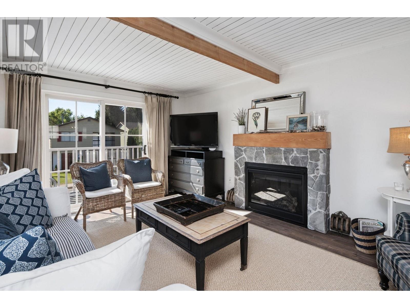 Listing Picture 5 of 40 : 4351 WINDJAMMER DRIVE, Richmond / 烈治文 - 魯藝地產 Yvonne Lu Group - MLS Medallion Club Member