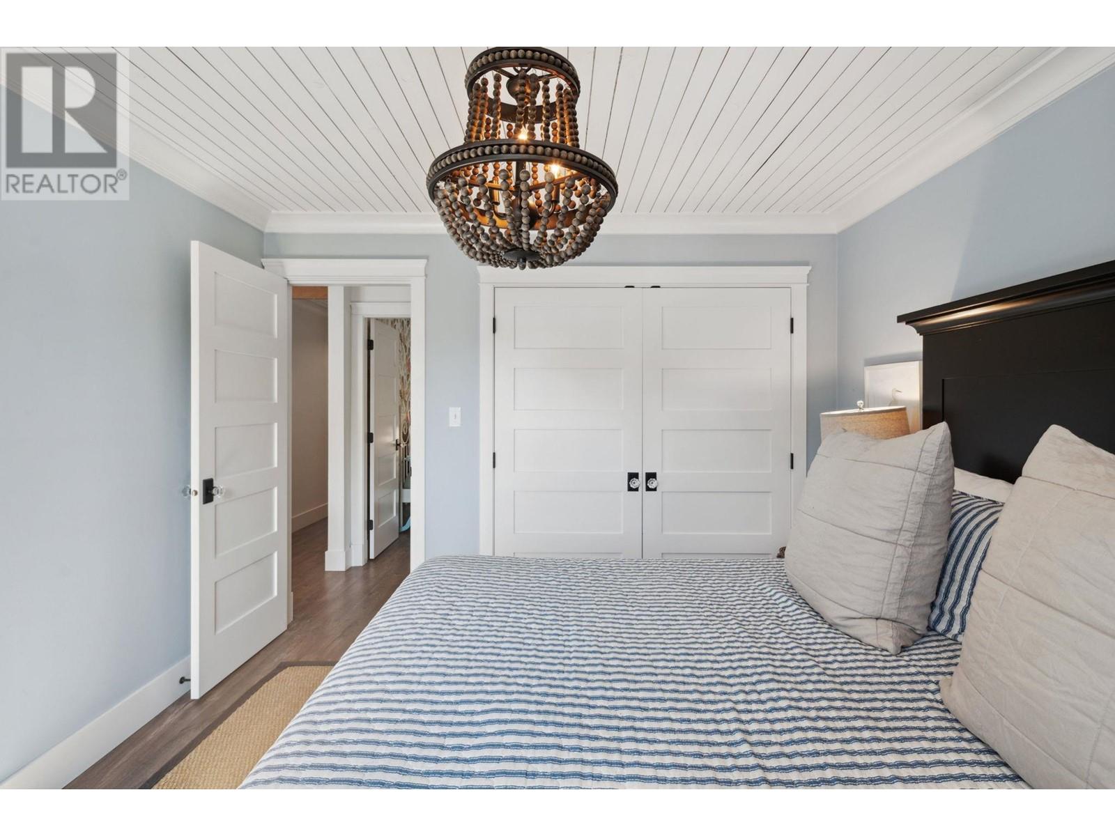 Listing Picture 21 of 40 : 4351 WINDJAMMER DRIVE, Richmond / 烈治文 - 魯藝地產 Yvonne Lu Group - MLS Medallion Club Member
