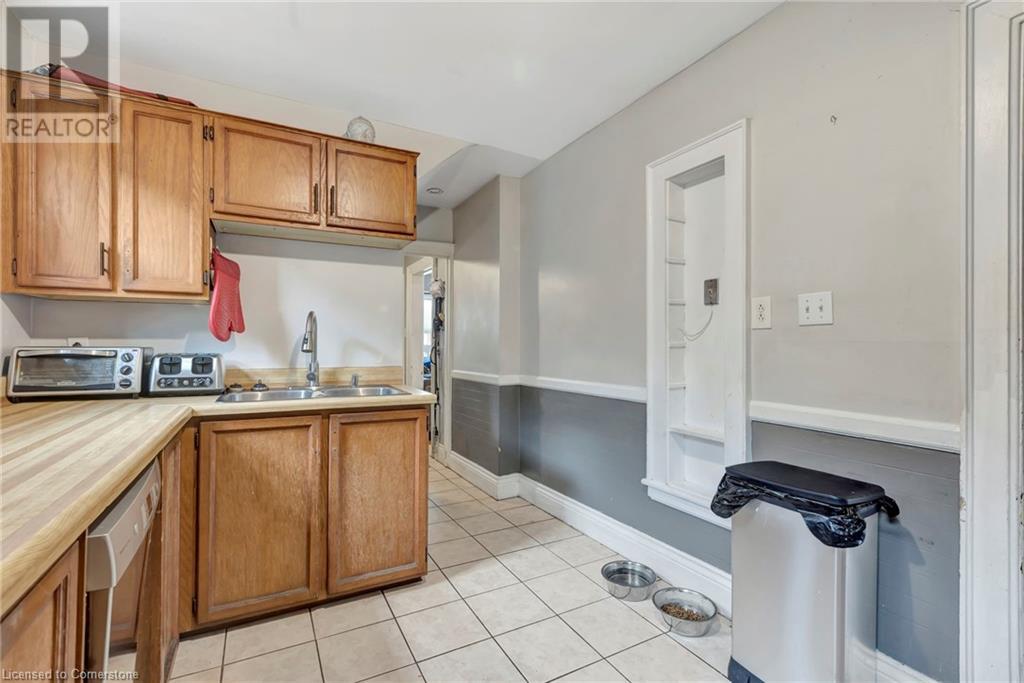 110 Paling Avenue, Hamilton, Ontario  L8H 5J4 - Photo 15 - 40683440