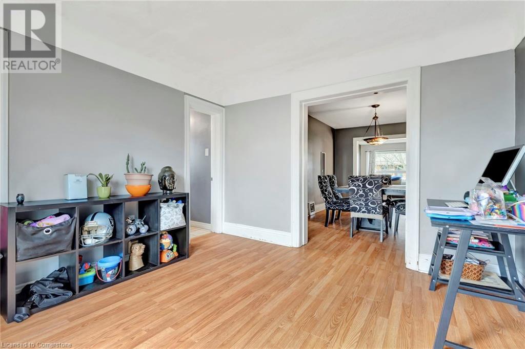 110 Paling Avenue, Hamilton, Ontario  L8H 5J4 - Photo 11 - 40683440