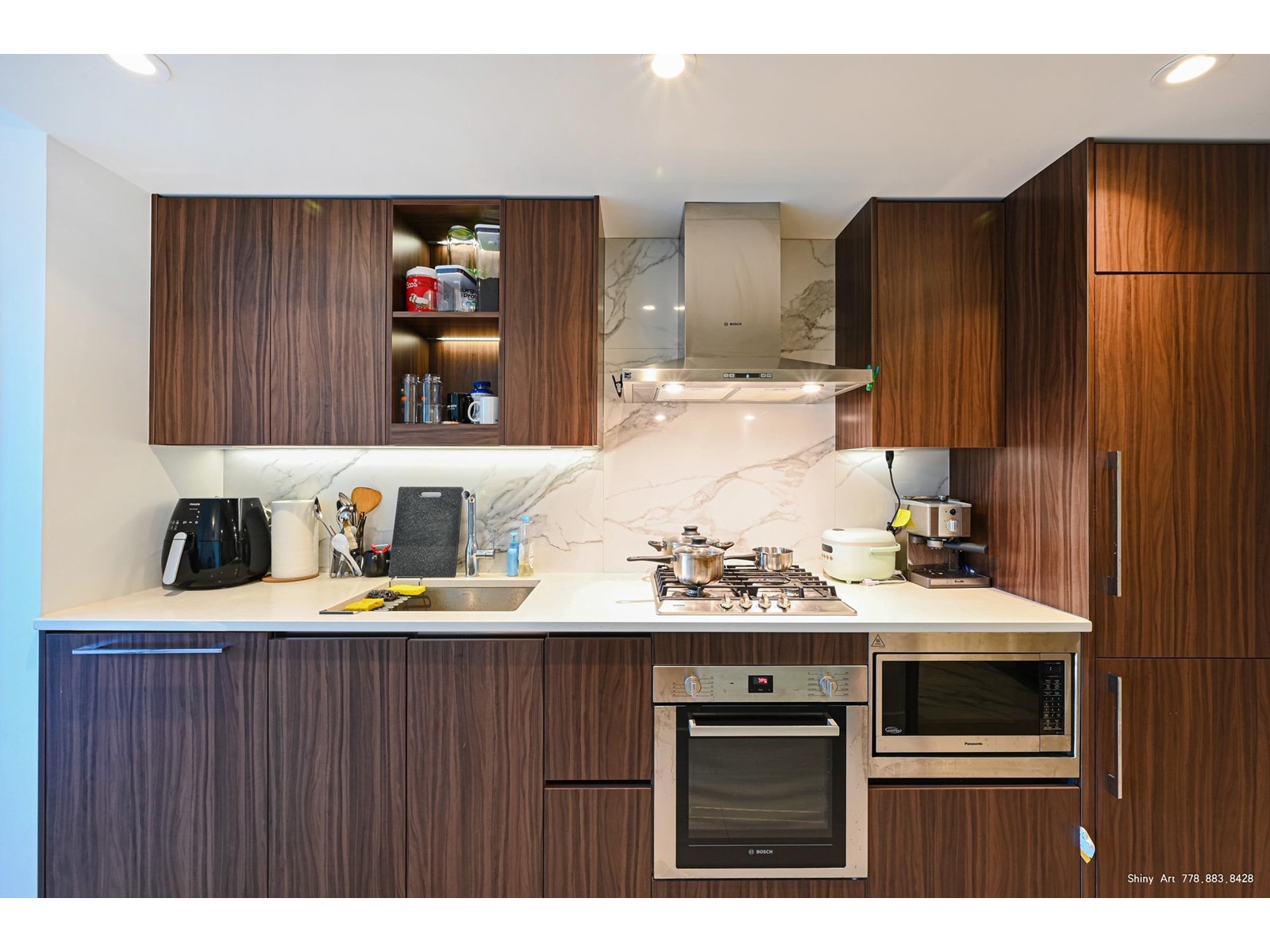 Property at 409 9887 WHALLEY BOULEVARD image 5