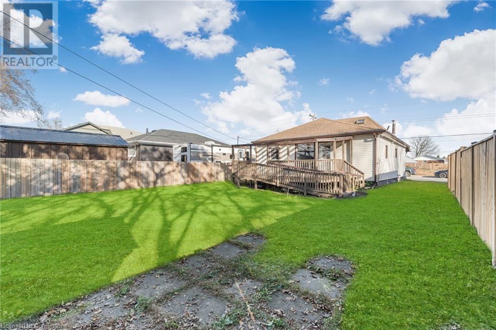 858 Wright Street, Welland, Ontario  L3B 2K9 - Photo 37 - 40683591