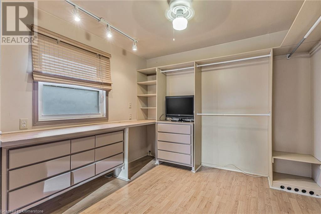 858 Wright Street, Welland, Ontario  L3B 2K9 - Photo 8 - 40683591