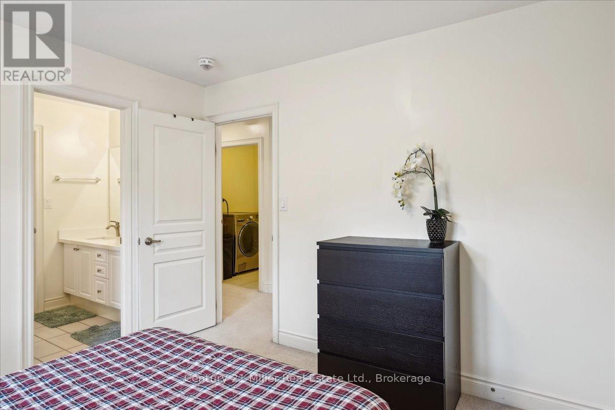 3083 Streamwood Passage, Oakville, Ontario  L6H 0S8 - Photo 16 - W11882786
