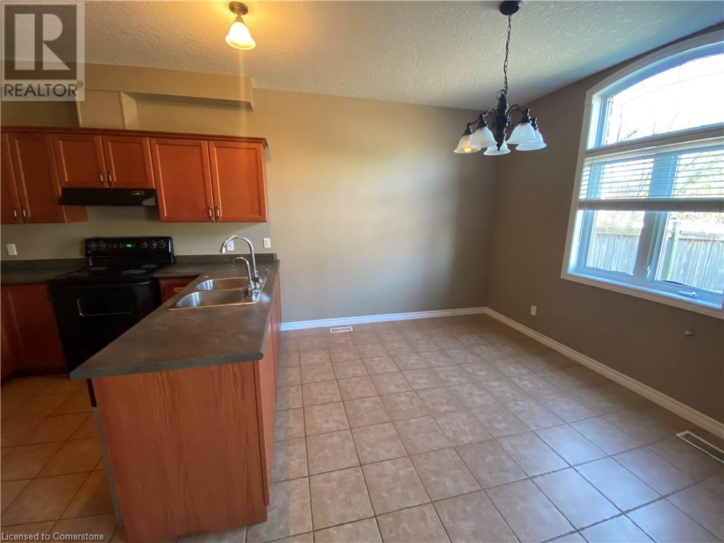 7 Booty Lane, Cambridge, Ontario  N1R 8P5 - Photo 8 - 40682842