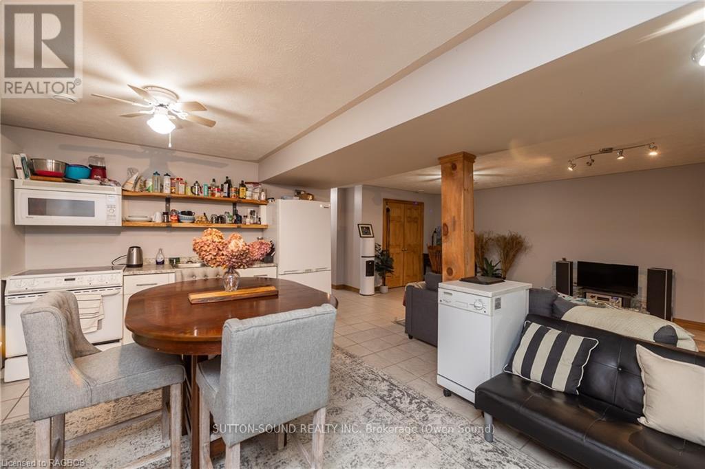 342468 Concession 14, Georgian Bluffs, Ontario  N0H 2K0 - Photo 23 - X11879914