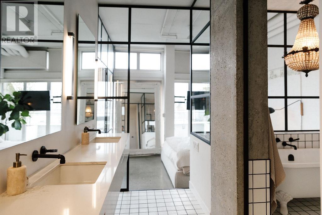 Listing Picture 12 of 29 : 1010 289 ALEXANDER STREET, Vancouver / 溫哥華 - 魯藝地產 Yvonne Lu Group - MLS Medallion Club Member