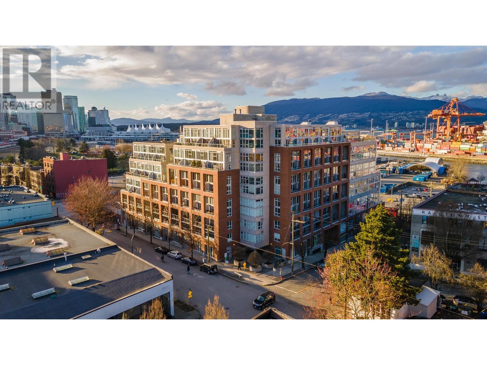 Listing Picture 28 of 29 : 1010 289 ALEXANDER STREET, Vancouver / 溫哥華 - 魯藝地產 Yvonne Lu Group - MLS Medallion Club Member