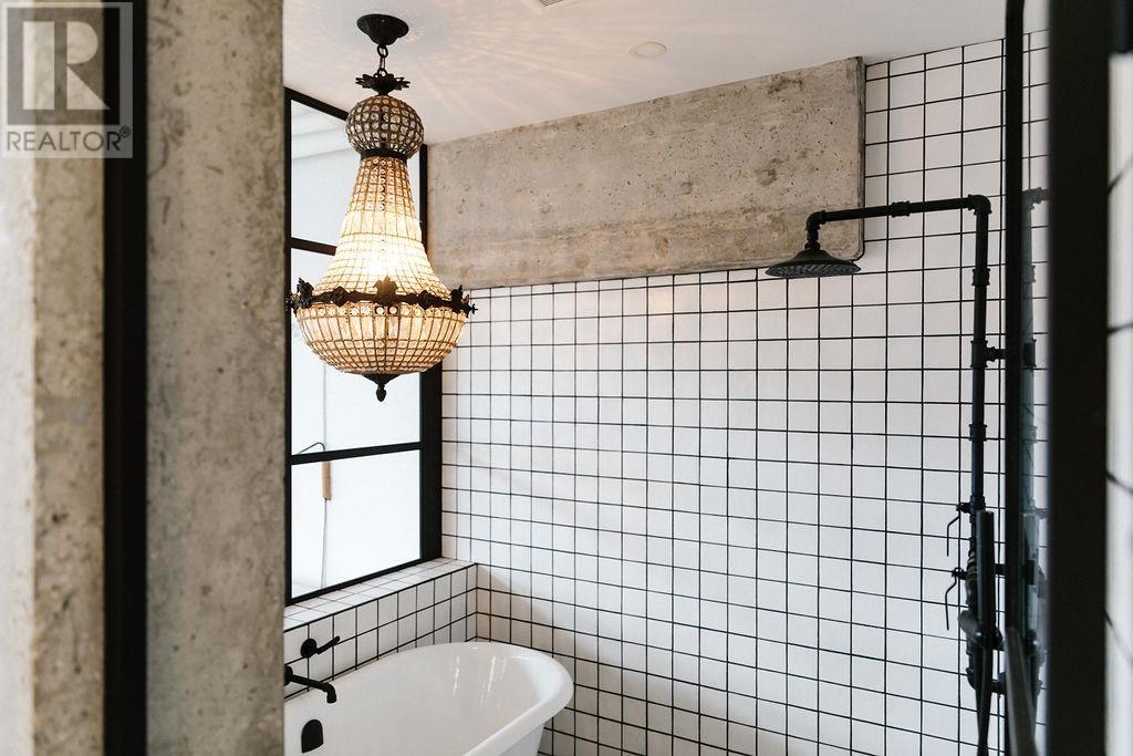 Listing Picture 8 of 29 : 1010 289 ALEXANDER STREET, Vancouver / 溫哥華 - 魯藝地產 Yvonne Lu Group - MLS Medallion Club Member