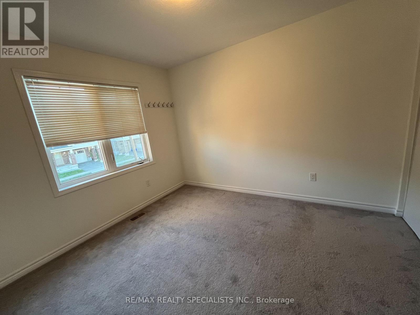 25 Stratus Street, Kitchener, Ontario  N2R 0K5 - Photo 11 - X11882830