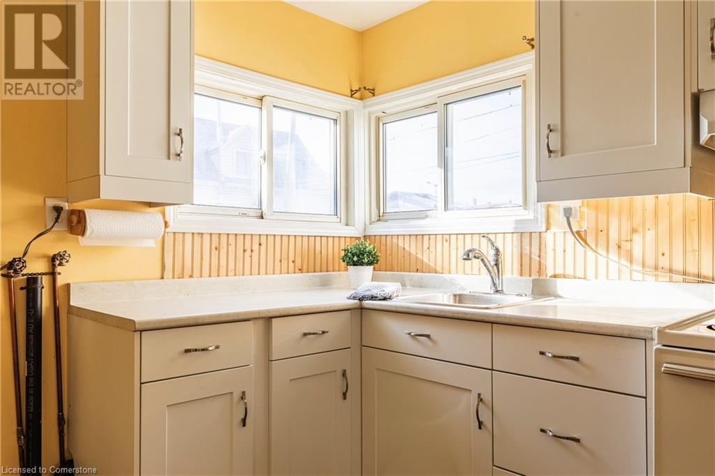 26 Argyle Avenue, Hamilton, Ontario  L8H 2S6 - Photo 7 - 40680908