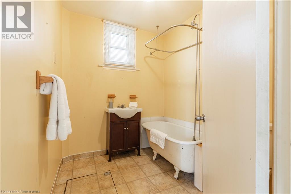 26 Argyle Avenue, Hamilton, Ontario  L8H 2S6 - Photo 13 - 40680908