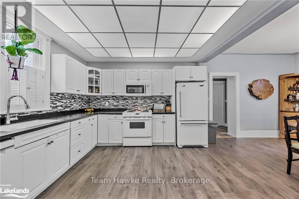 501 Talbot Street, Tay, Ontario  L0K 1R0 - Photo 14 - S10440012