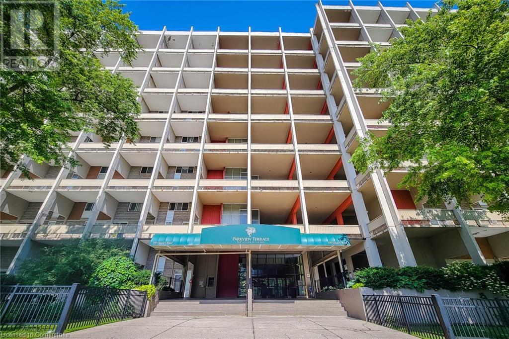 350 QUIGLEY Road Unit# 110, Hamilton, Ontario