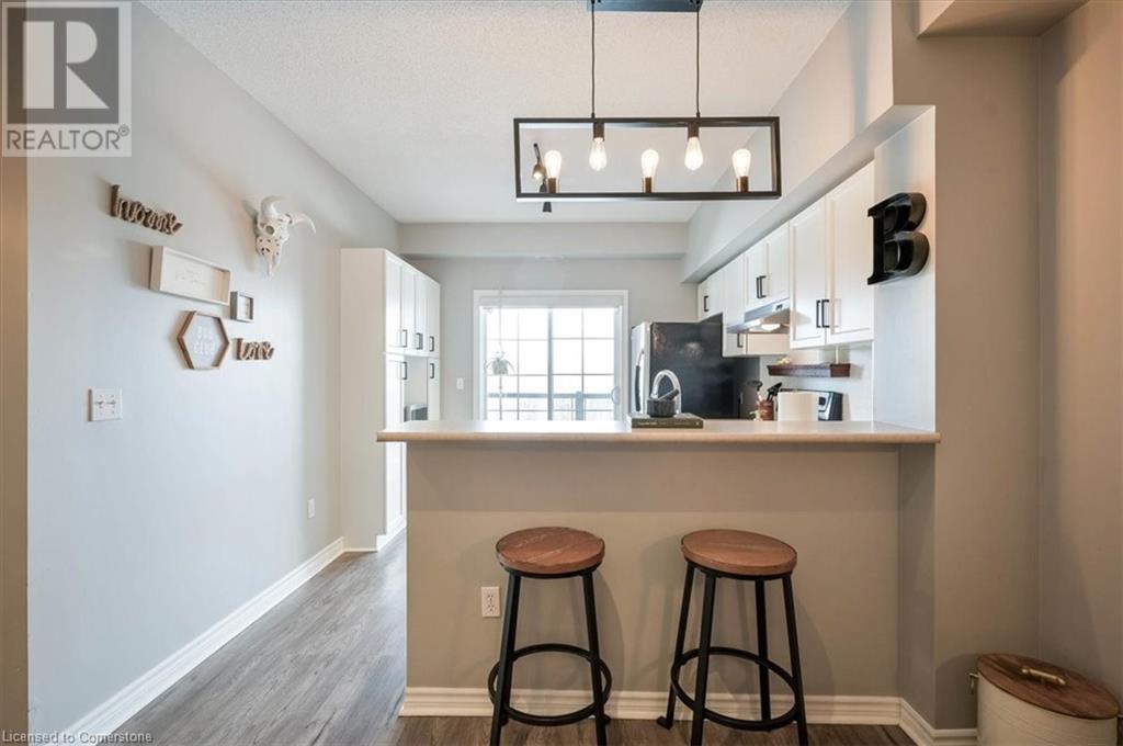 308 Watson Parkway N Unit# 407, Guelph, Ontario  N1E 0G7 - Photo 5 - 40683669