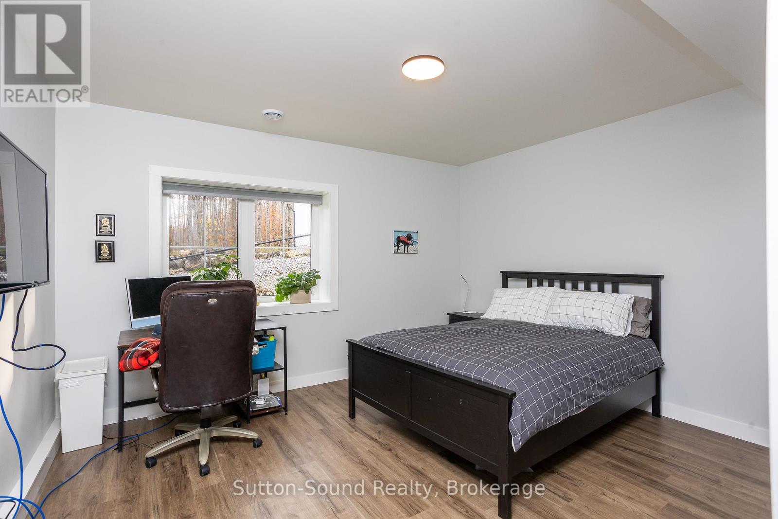 150 Spencer Avenue, Georgian Bluffs, Ontario  N0H 2K0 - Photo 36 - X11882881