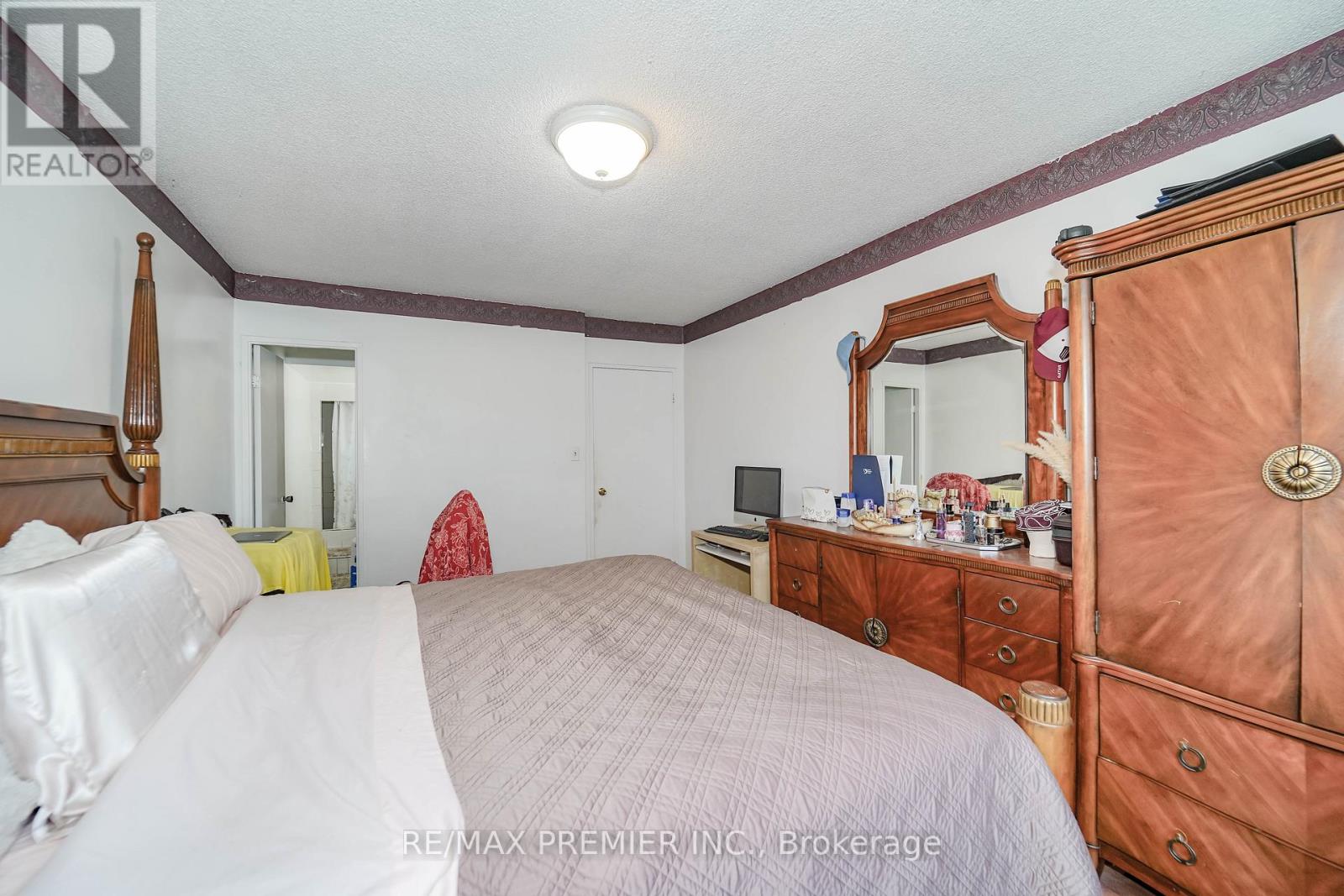 # 110 - 340 Dixon Road, Toronto (Kingsview Village-The Westway), Ontario  M9R 1T1 - Photo 16 - W11882937