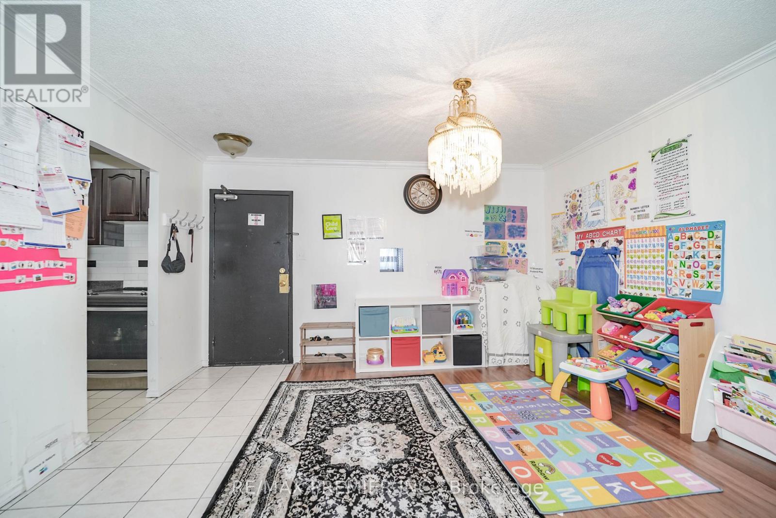 # 110 - 340 Dixon Road, Toronto (Kingsview Village-The Westway), Ontario  M9R 1T1 - Photo 6 - W11882937
