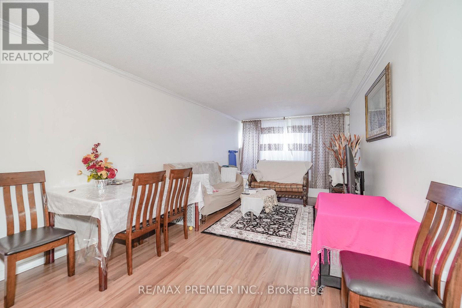 # 110 - 340 Dixon Road, Toronto (Kingsview Village-The Westway), Ontario  M9R 1T1 - Photo 9 - W11882937