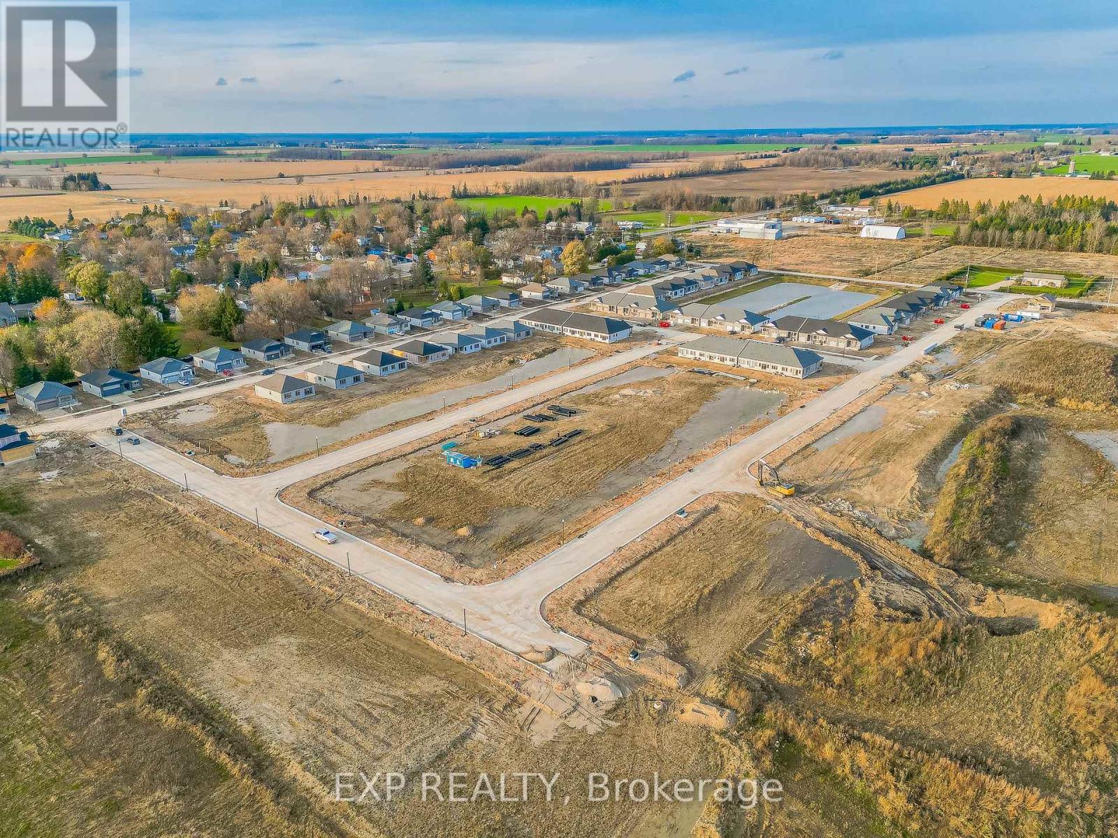 143 Saunders Street, North Perth, Ontario  N0G 1B0 - Photo 6 - X11881467