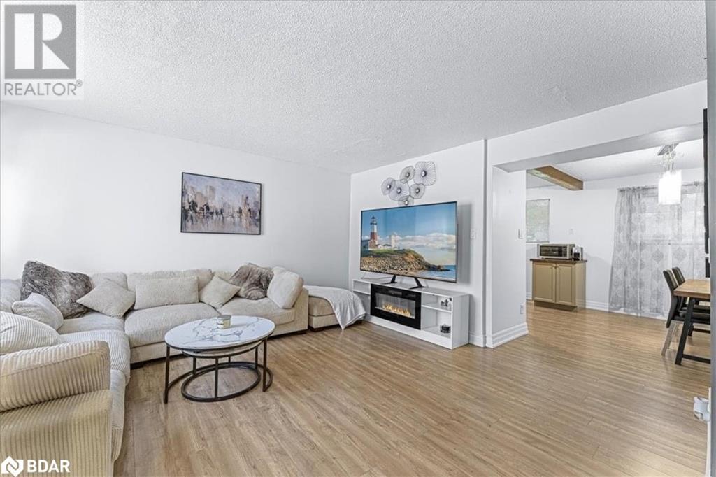 63 Ferris Lane Unit# I7, Barrie, Ontario  L4M 5C4 - Photo 4 - 40683431