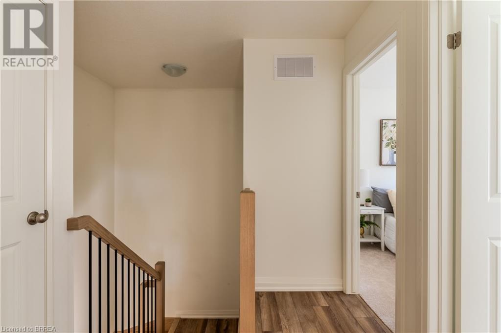 677 Park Road N Unit# 167, Brantford, Ontario  N3R 0C2 - Photo 14 - 40683284