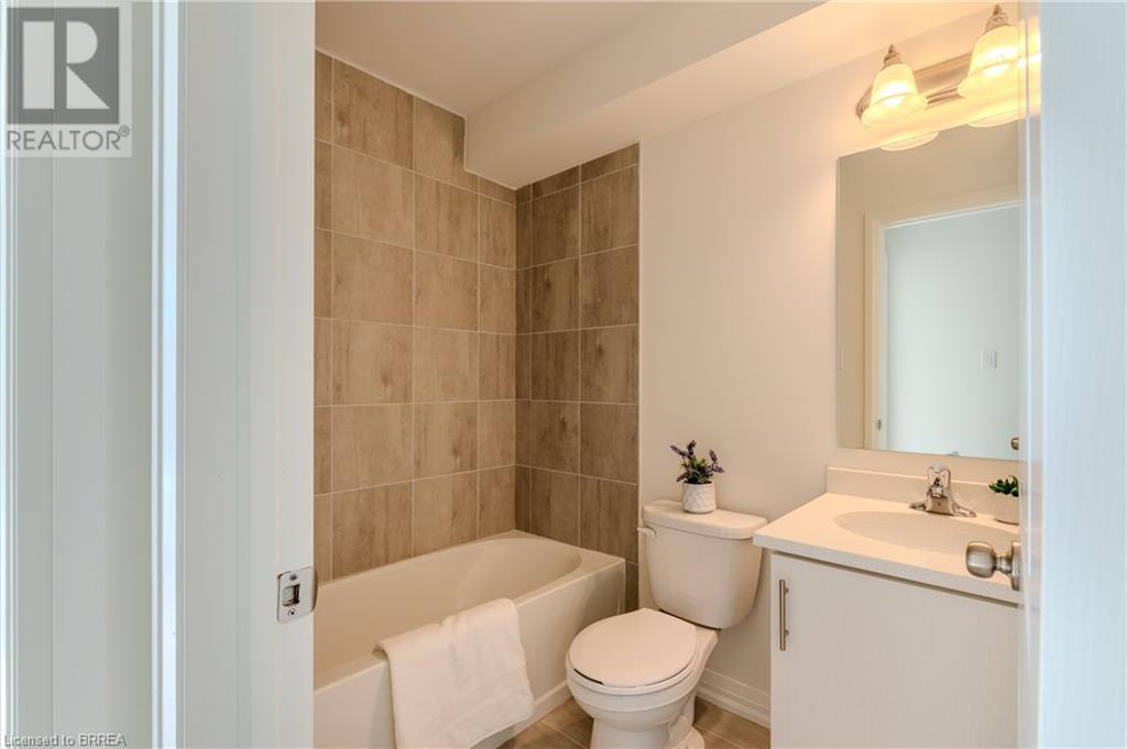 677 Park Road N Unit# 167, Brantford, Ontario  N3R 0C2 - Photo 21 - 40683284