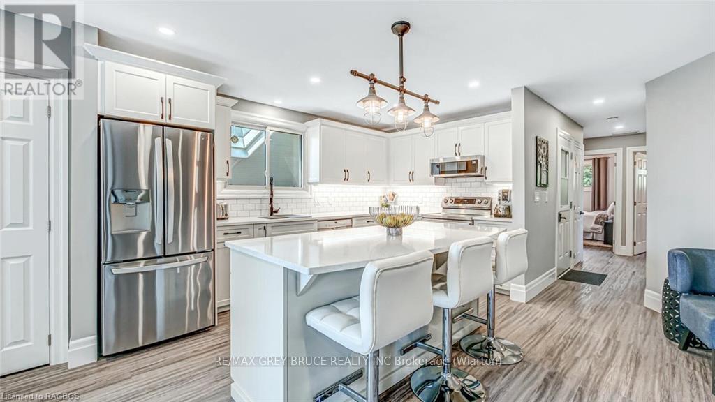 2086 8th Ave E, Owen Sound, Ontario  N4K 3C6 - Photo 8 - X10846401