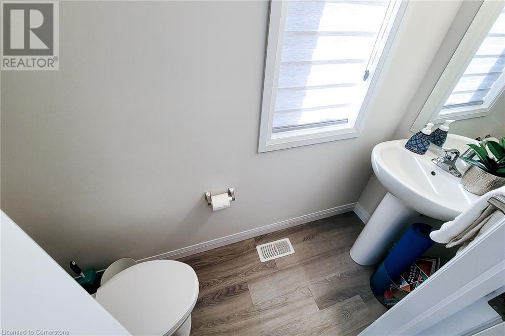 270 Melvin Avenue Avenue Unit# 27, Hamilton, Ontario  L8H 2K2 - Photo 23 - 40683678