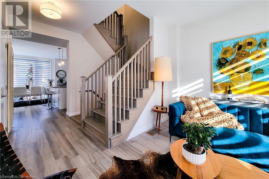 270 Melvin Avenue Avenue Unit# 27, Hamilton, Ontario  L8H 2K2 - Photo 8 - 40683678