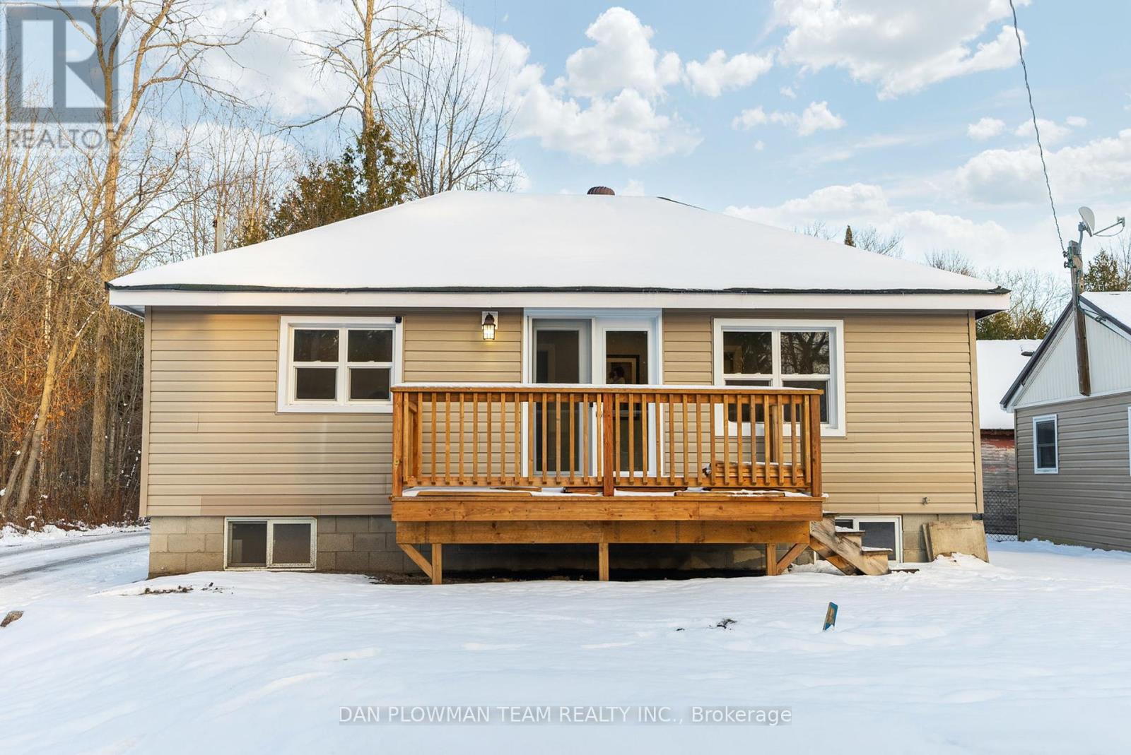 19 Burnett Shore Road, Kawartha Lakes (Coboconk), Ontario  K0M 1N0 - Photo 3 - X11883080