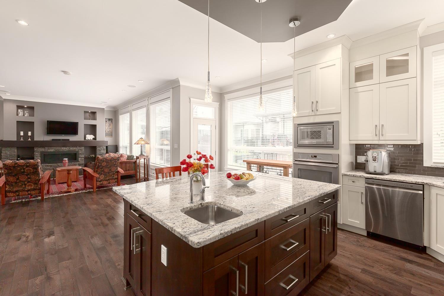 Property at 12525 58A AVENUE image 4