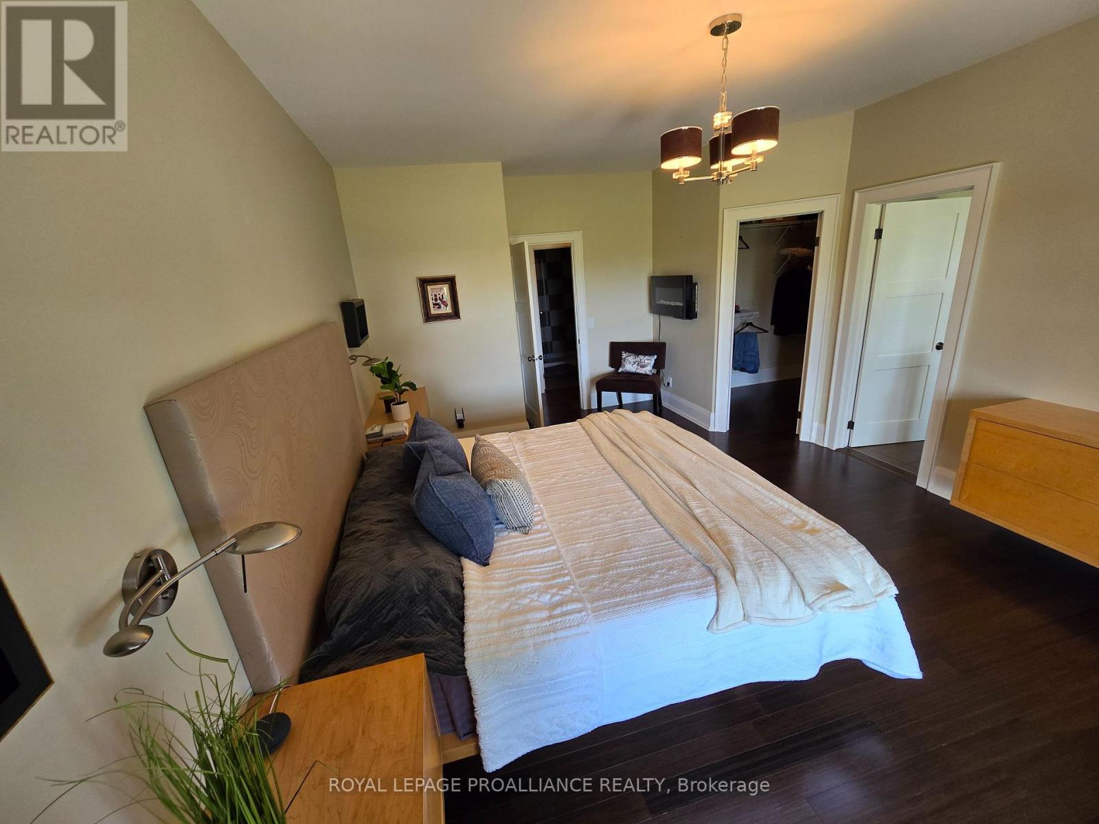 13762 Loyalist Parkway, Prince Edward County, Ontario  K0K 1A0 - Photo 12 - X11883093