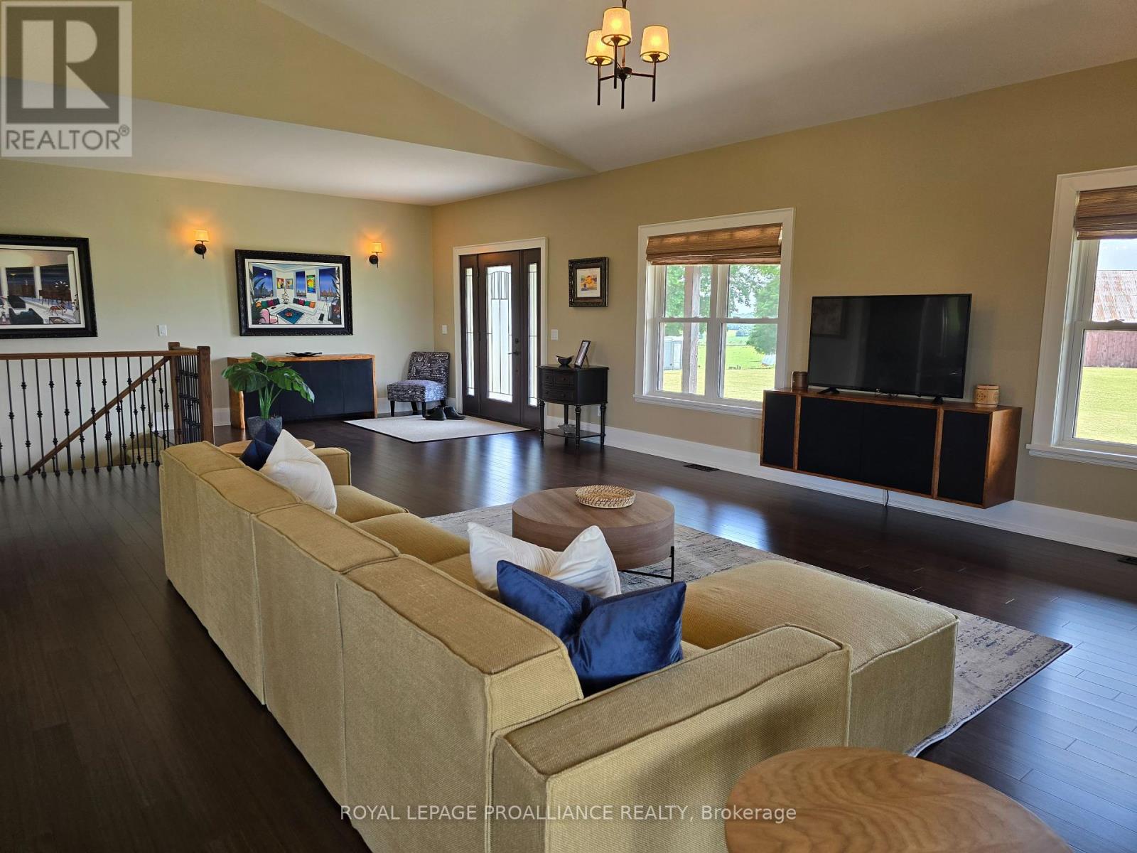 13762 Loyalist Parkway, Prince Edward County, Ontario  K0K 1A0 - Photo 5 - X11883093