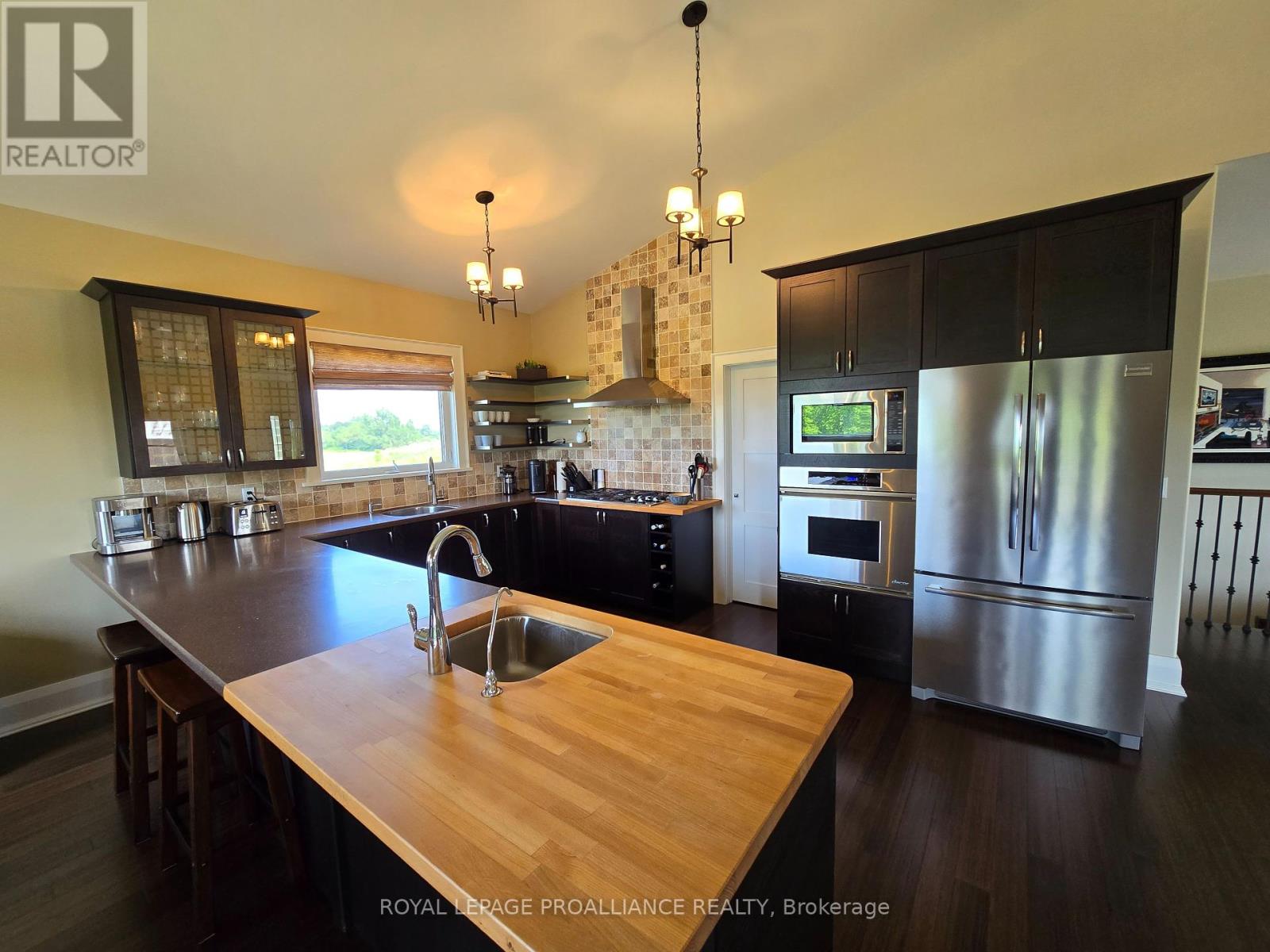 13762 Loyalist Parkway, Prince Edward County, Ontario  K0K 1A0 - Photo 9 - X11883093