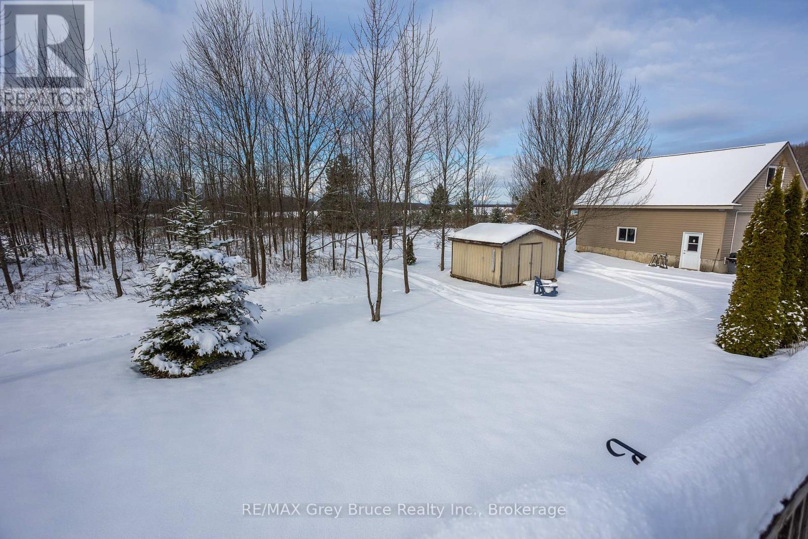 319586 Grey Road 1 Road, Georgian Bluffs, Ontario  N0H 1S0 - Photo 36 - X11883096