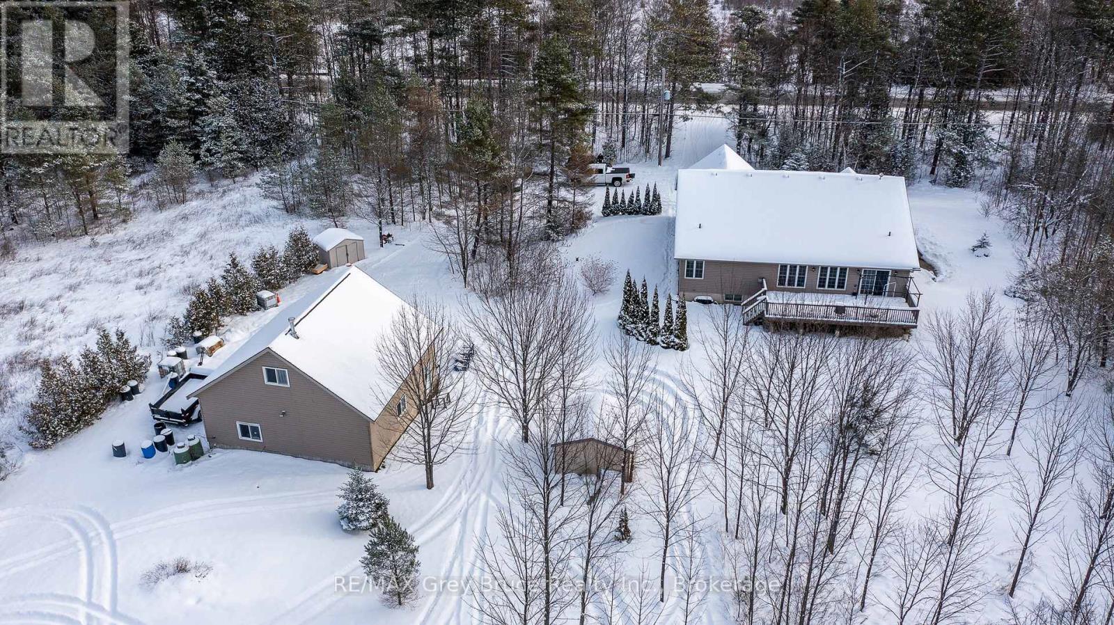 319586 Grey Road 1 Road, Georgian Bluffs, Ontario  N0H 1S0 - Photo 40 - X11883096