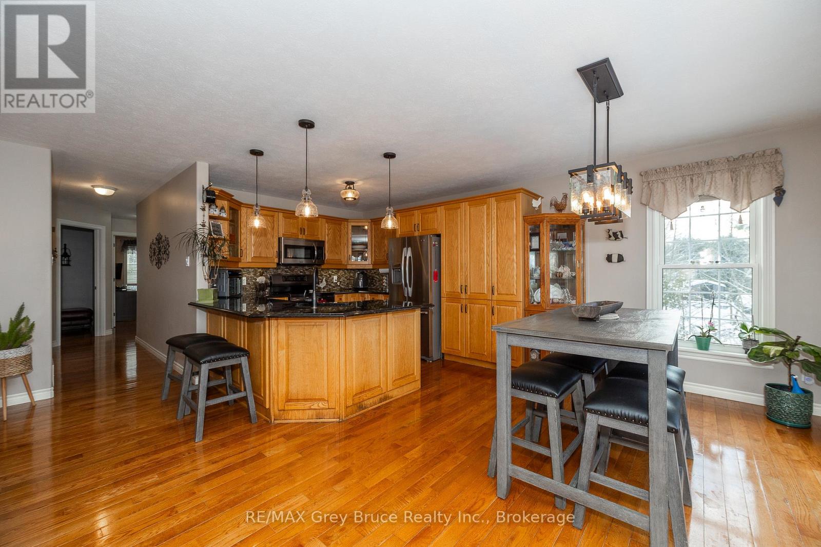 319586 Grey Road 1 Road, Georgian Bluffs, Ontario  N0H 1S0 - Photo 8 - X11883096