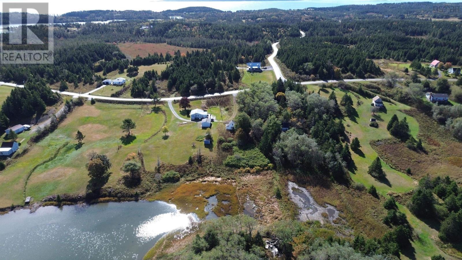 719 Descousse-Cap La Ronde Road, Cap La Ronde, Nova Scotia  B0E 1K0 - Photo 19 - 202424913