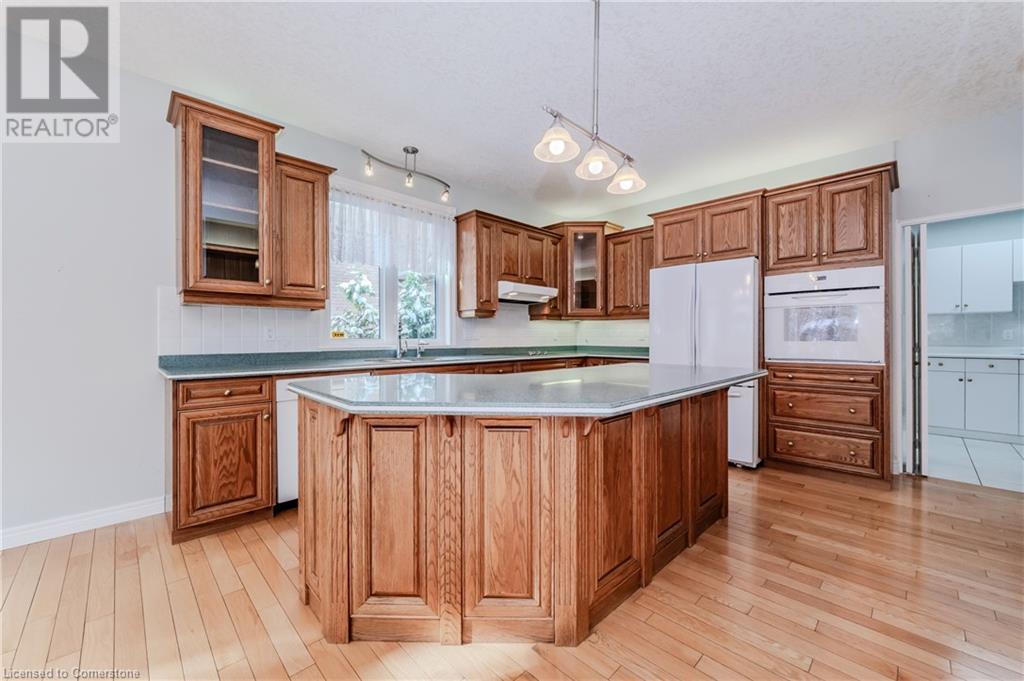 63 Templeton Drive, Kitchener, Ontario  N2A 4G1 - Photo 14 - 40683357