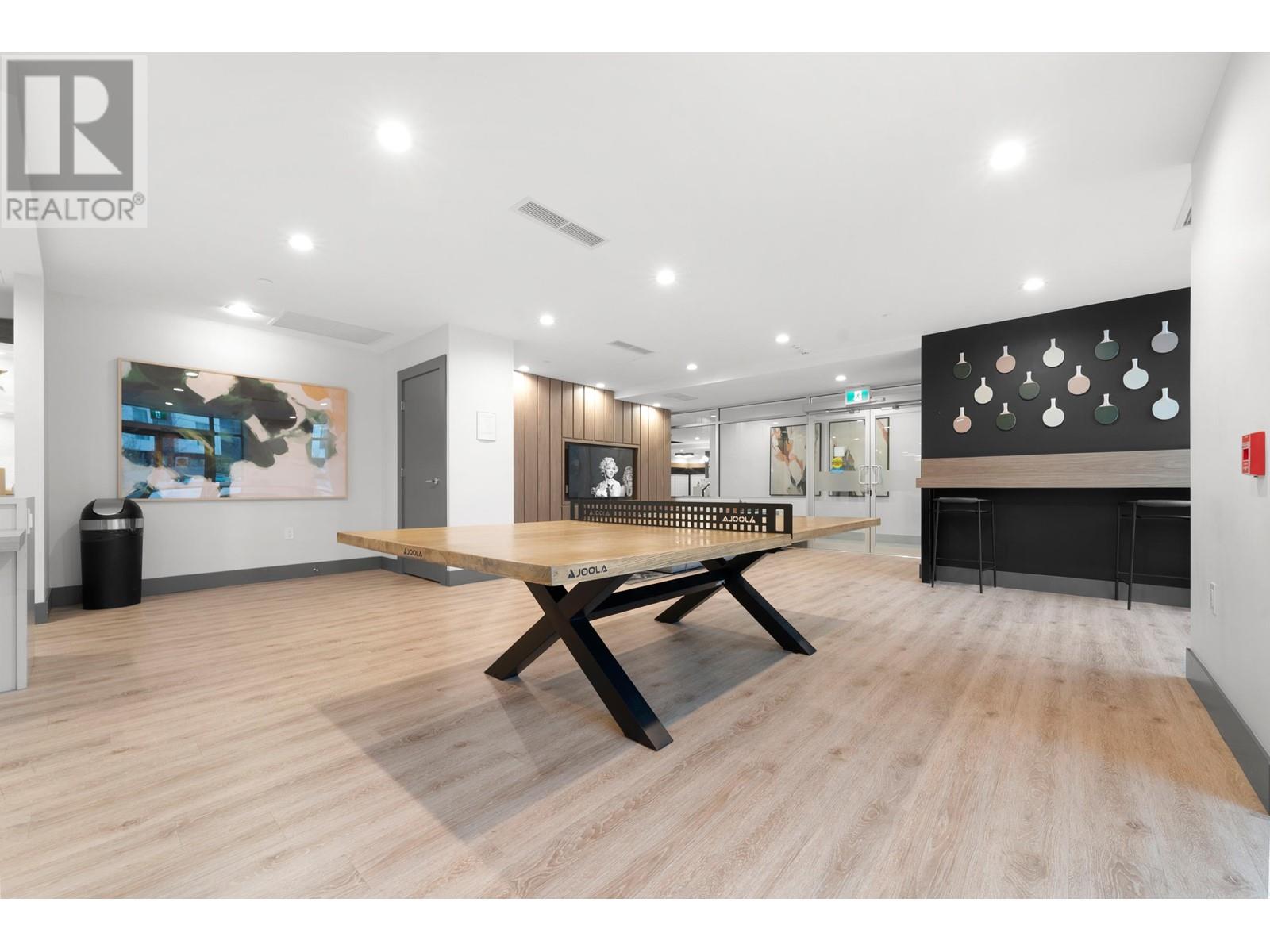 Listing Picture 38 of 40 : 2205 3430 E KENT AVENUE SOUTH, Vancouver / 溫哥華 - 魯藝地產 Yvonne Lu Group - MLS Medallion Club Member