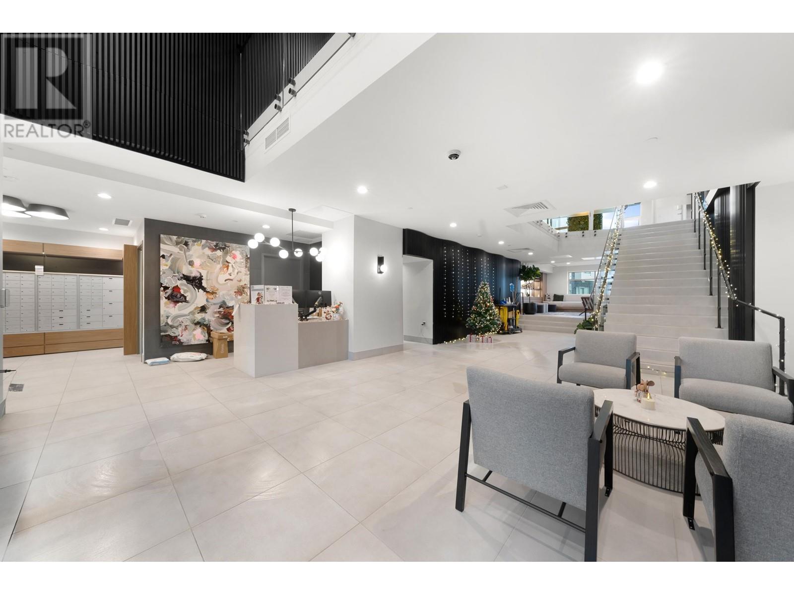 Listing Picture 39 of 40 : 2205 3430 E KENT AVENUE SOUTH, Vancouver / 溫哥華 - 魯藝地產 Yvonne Lu Group - MLS Medallion Club Member