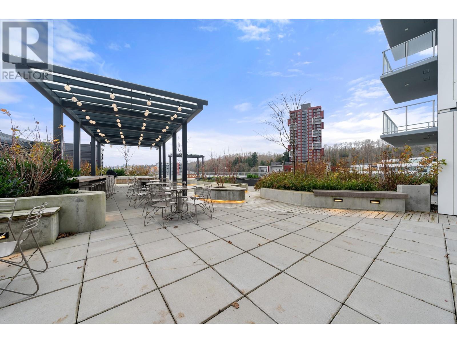 Listing Picture 30 of 40 : 2205 3430 E KENT AVENUE SOUTH, Vancouver / 溫哥華 - 魯藝地產 Yvonne Lu Group - MLS Medallion Club Member