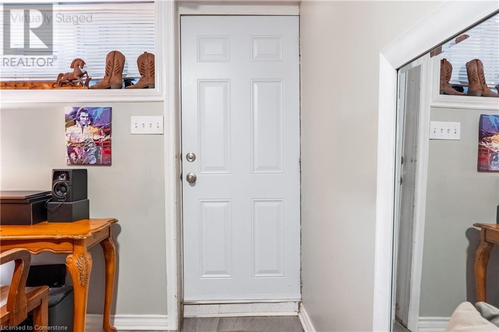 39 Morgan Road, Hamilton, Ontario  L9C 2W3 - Photo 17 - 40682640