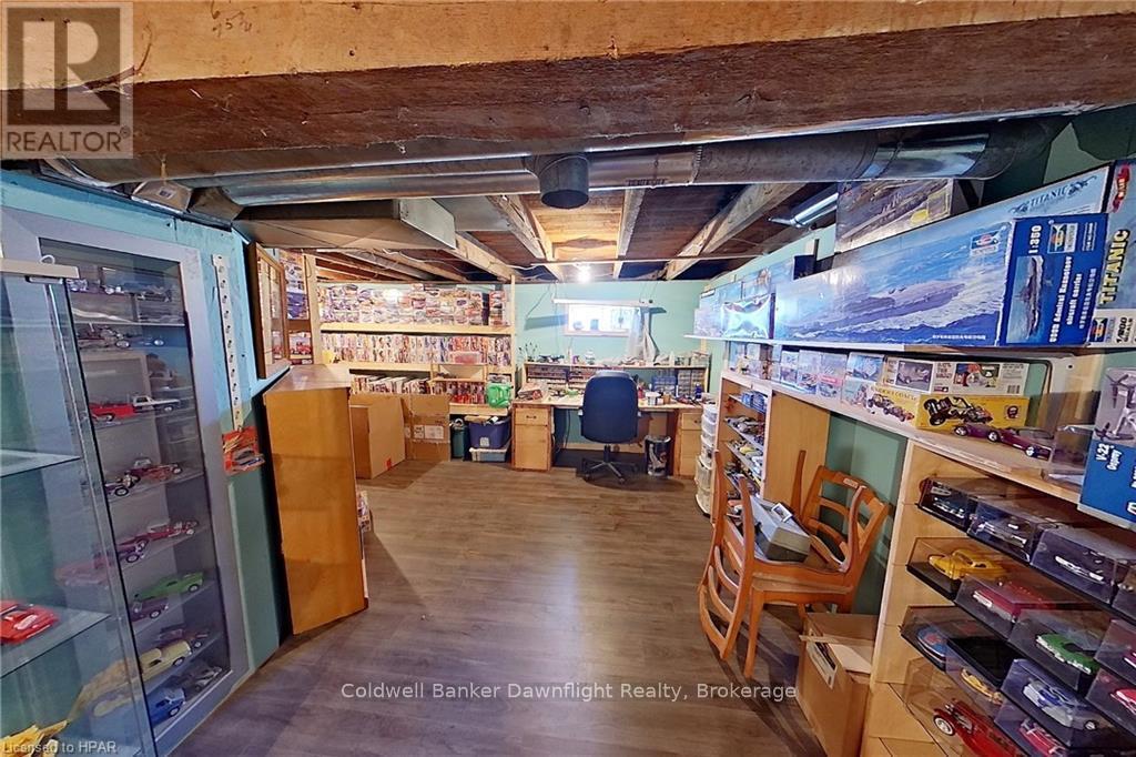 9 William Street, Huron East, Ontario  N0K 1G0 - Photo 21 - X10780890