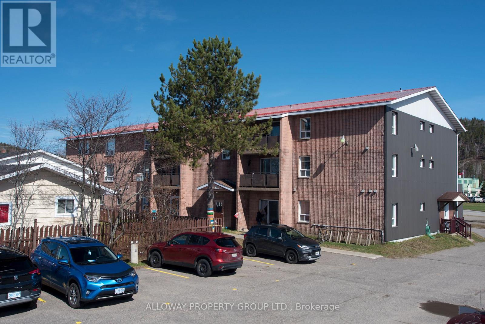 6 Algoma Street, Wawa, Ontario  P0S 1K0 - Photo 3 - X11883220
