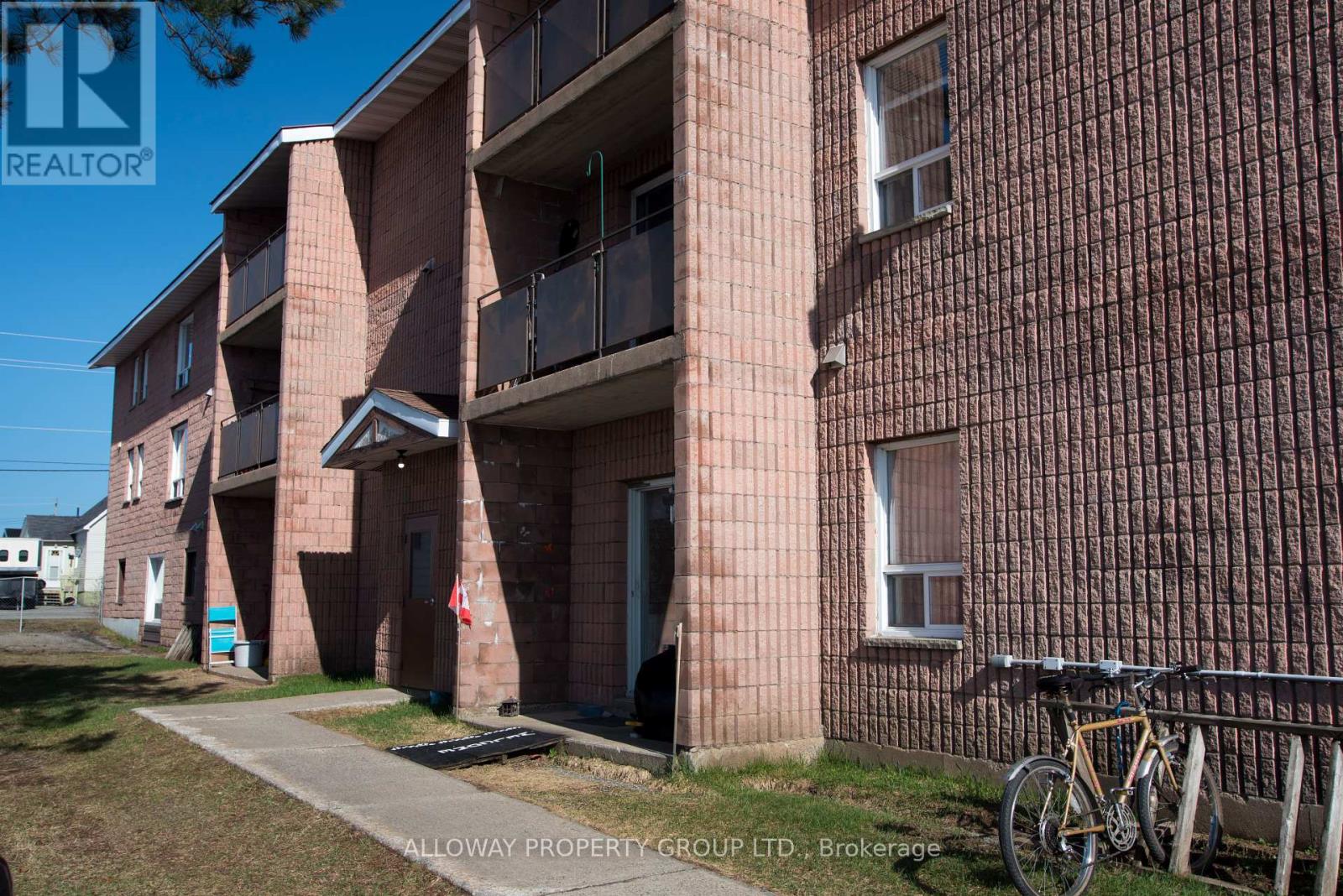 6 Algoma Street, Wawa, Ontario  P0S 1K0 - Photo 5 - X11883220