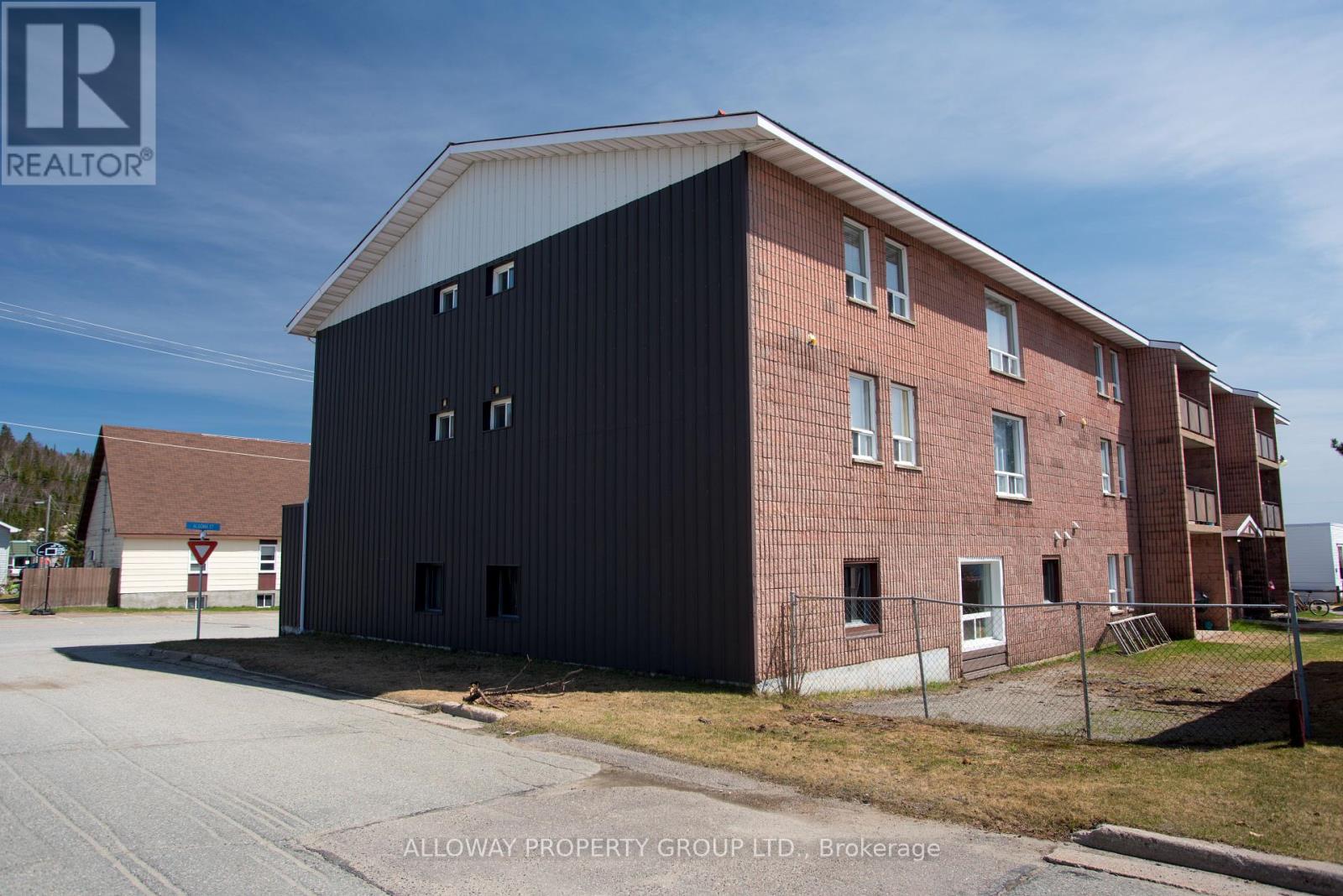 6 Algoma Street, Wawa, Ontario  P0S 1K0 - Photo 6 - X11883220