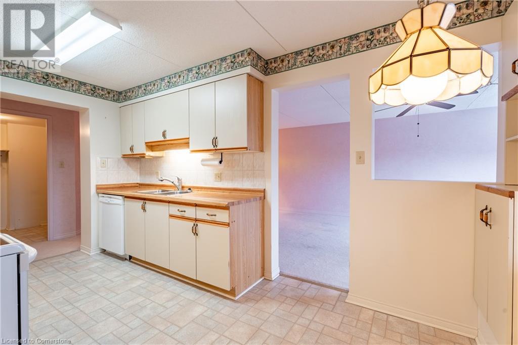 11 Mill Pond Court Unit# 604Simcoe, Ontario  N3Y 5J5 - Photo 13 - 40683339